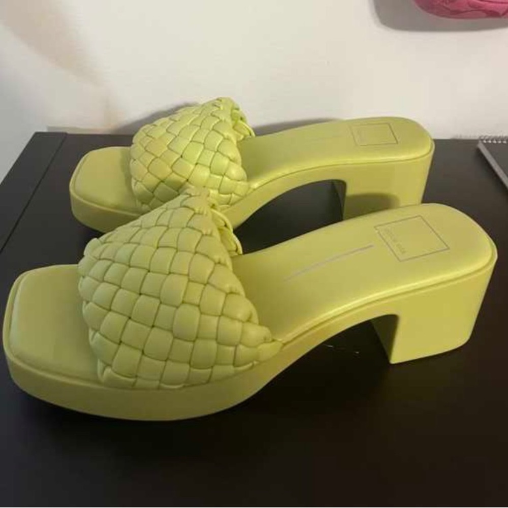 Dolce Vita Goldy Sandals